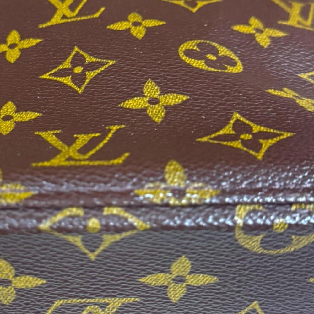 LOUIS VUITTON Brown Monogram Canvas Bag - Picture 11 of 11